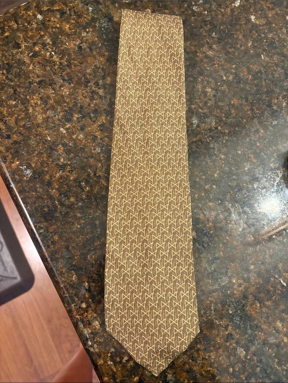 Burberry Brown Geometric Pattern Men's Tie